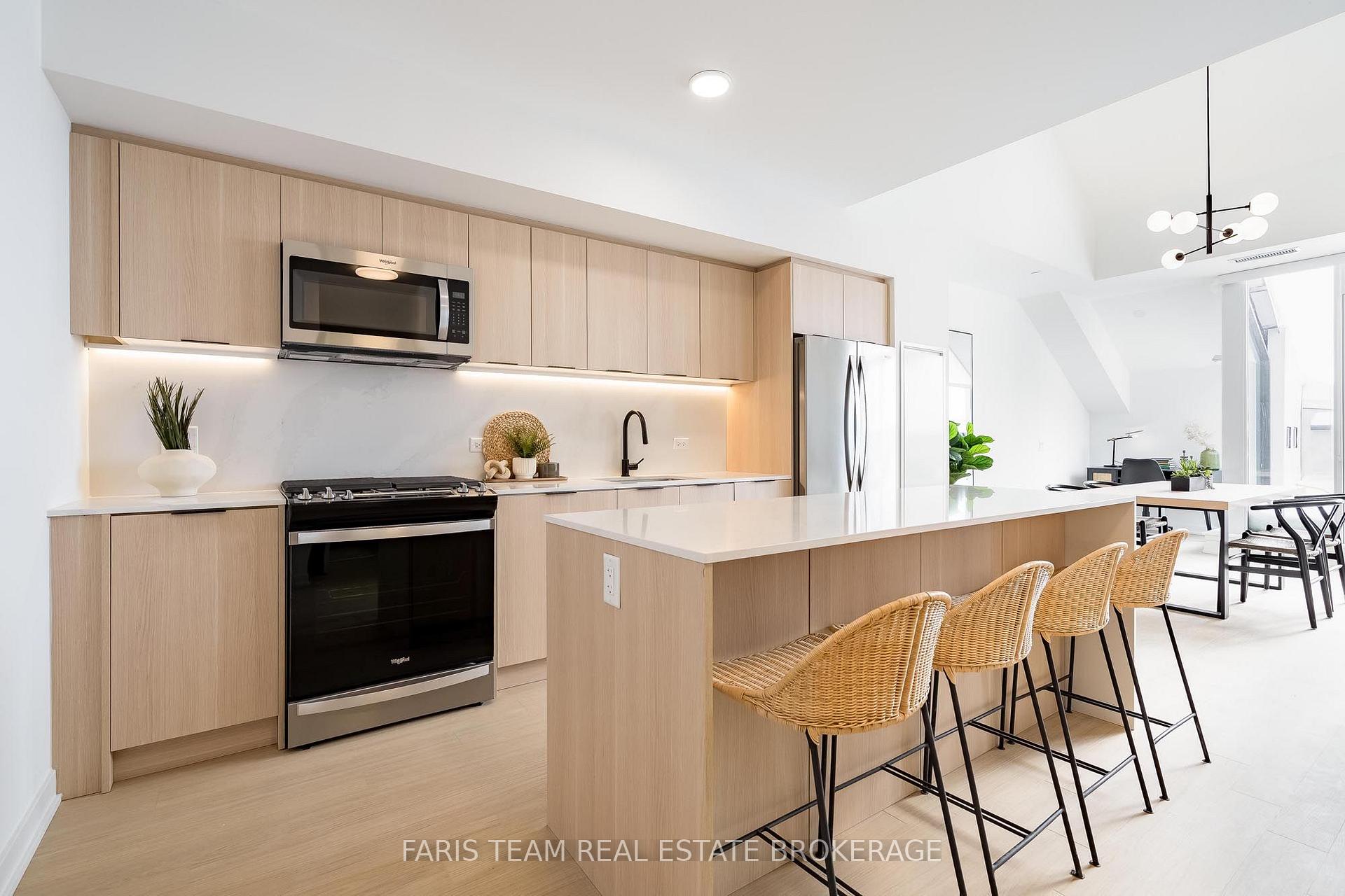 Photo 9 of Unit 611, 31 Huron Street, Collingwood — HOMEH
