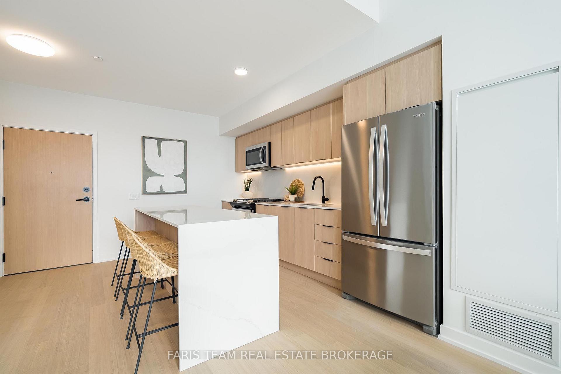 Photo 13 of Unit 611, 31 Huron Street, Collingwood — HOMEH