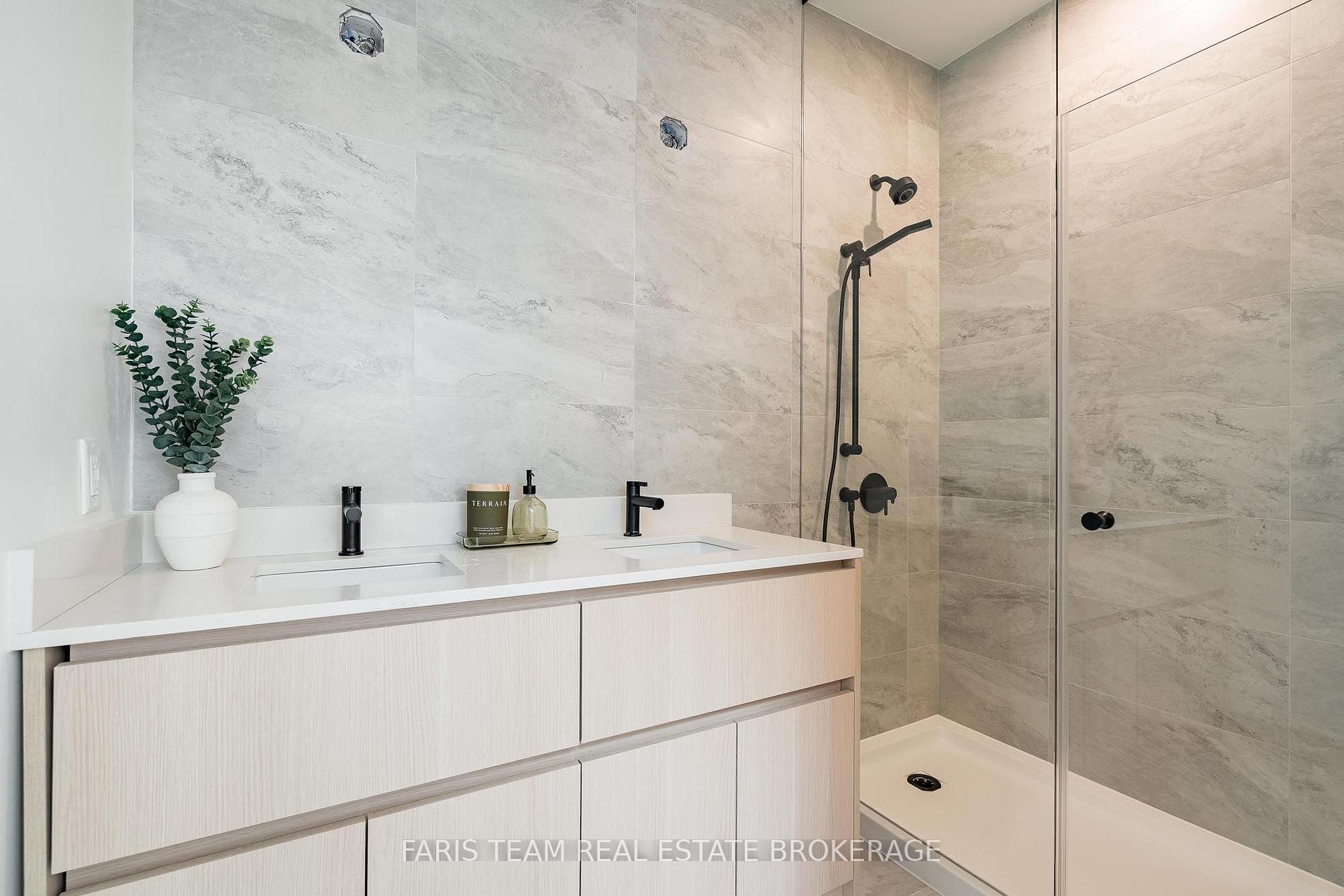 Photo 28 of Unit 611, 31 Huron Street, Collingwood — HOMEH