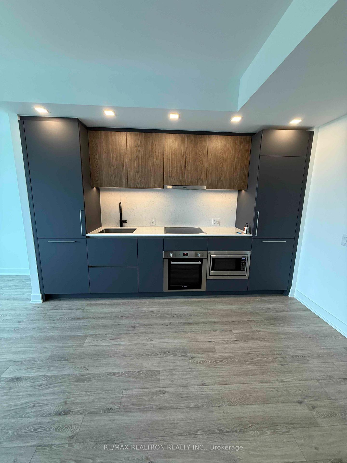 Photo 3 of Unit 2808, 609 Sherbourne Street, Toronto, North St. James Town — HOMEH