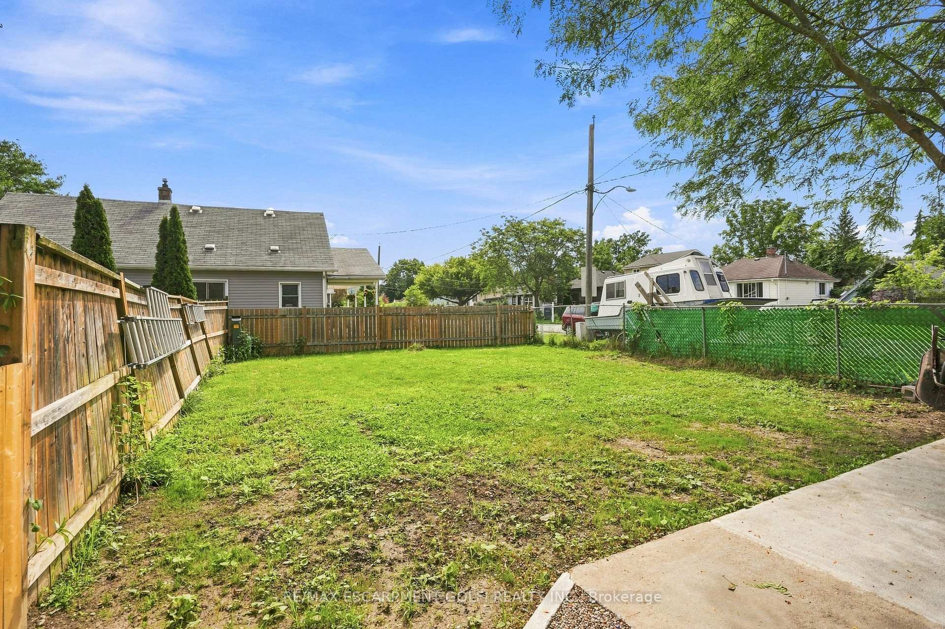 Photo 29 of 177 Pelham Road, St. Catharines, Western Hill — HOMEH
