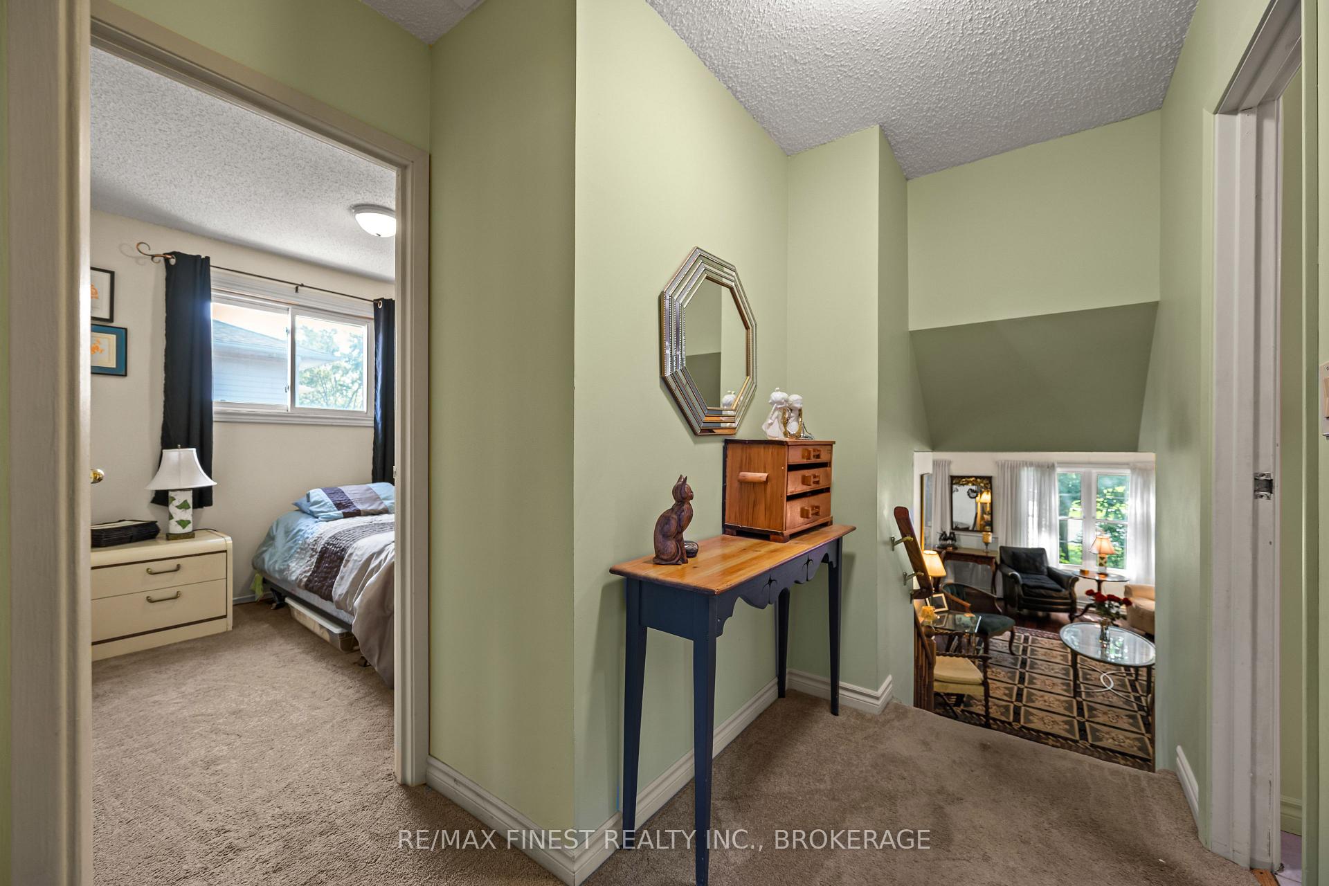 Photo 18 of 105 Grenadier Drive, Kingston, Kingston East (Incl Barret Crt) — HOMEH