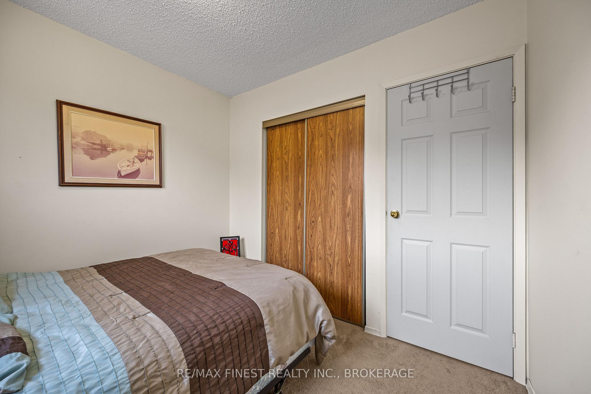 Photo 22 of 105 Grenadier Drive, Kingston, Kingston East (Incl Barret Crt) — HOMEH