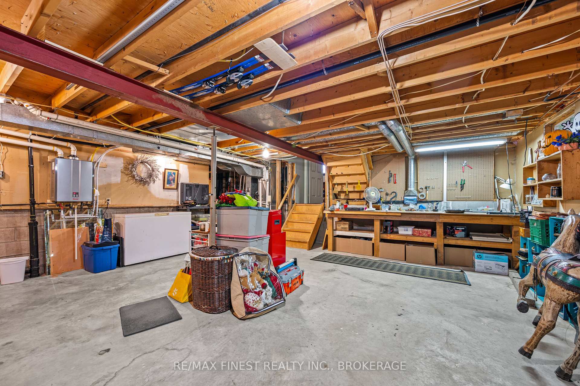 Photo 34 of 105 Grenadier Drive, Kingston, Kingston East (Incl Barret Crt) — HOMEH