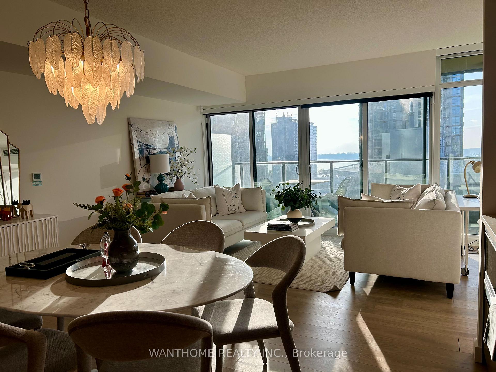 Photo 6 of Unit 921, 3 Concord Cityplace Way, Toronto, Waterfront Communities — HOMEH