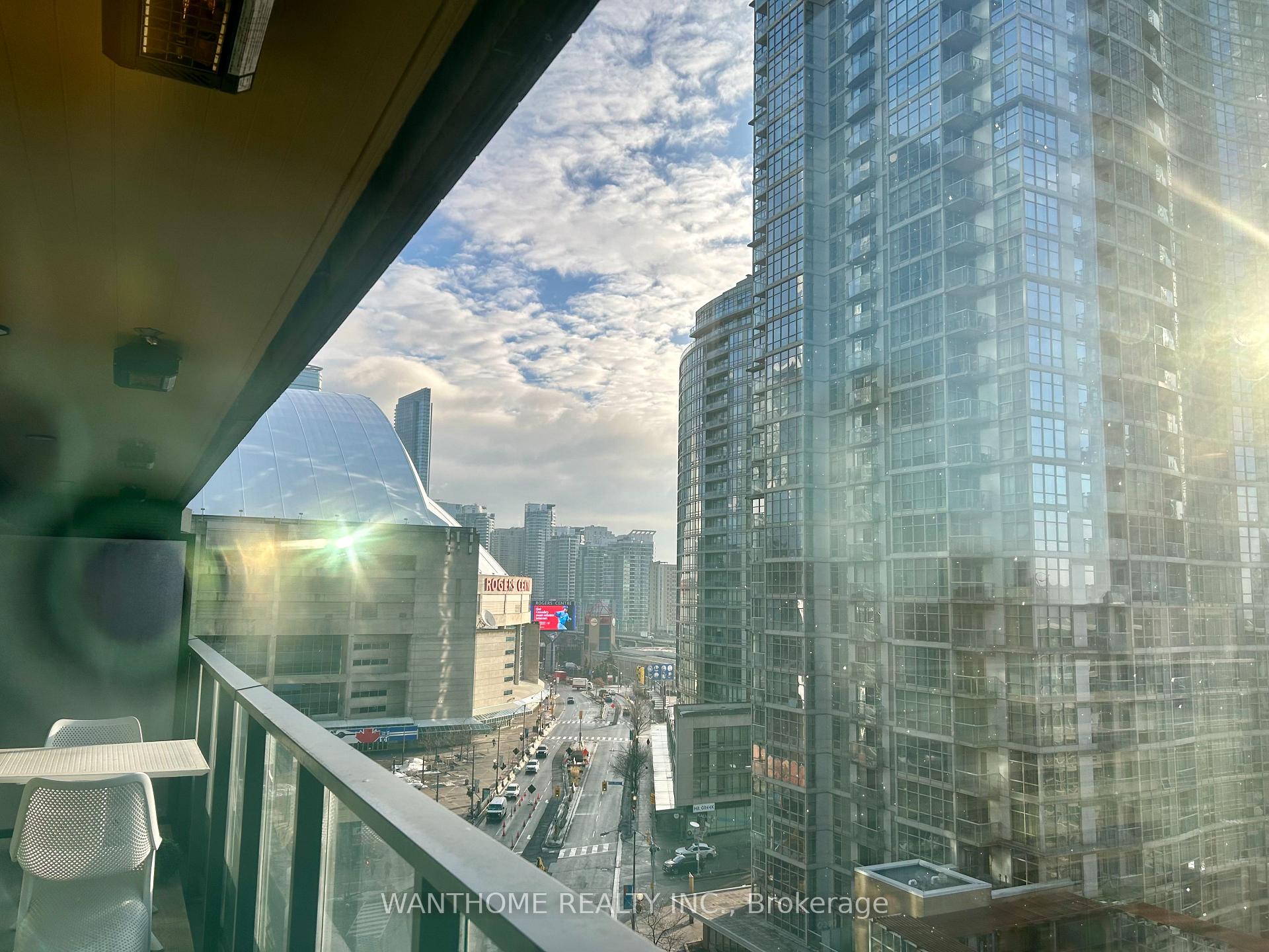 Photo 28 of Unit 921, 3 Concord Cityplace Way, Toronto, Waterfront Communities — HOMEH