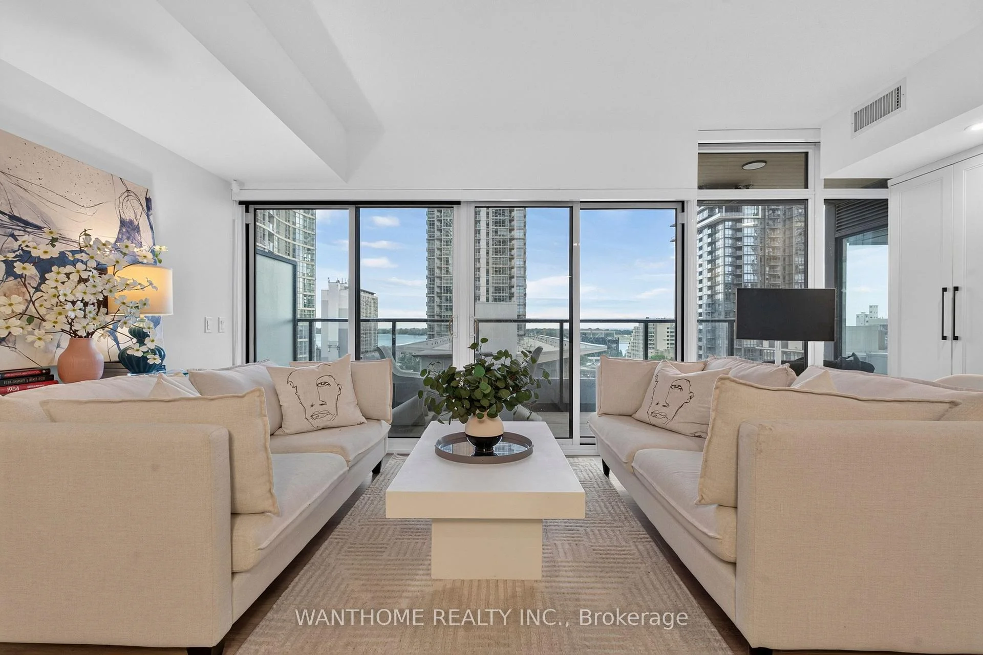 Photo 45 of Unit 921, 3 Concord Cityplace Way, Toronto, Waterfront Communities — HOMEH