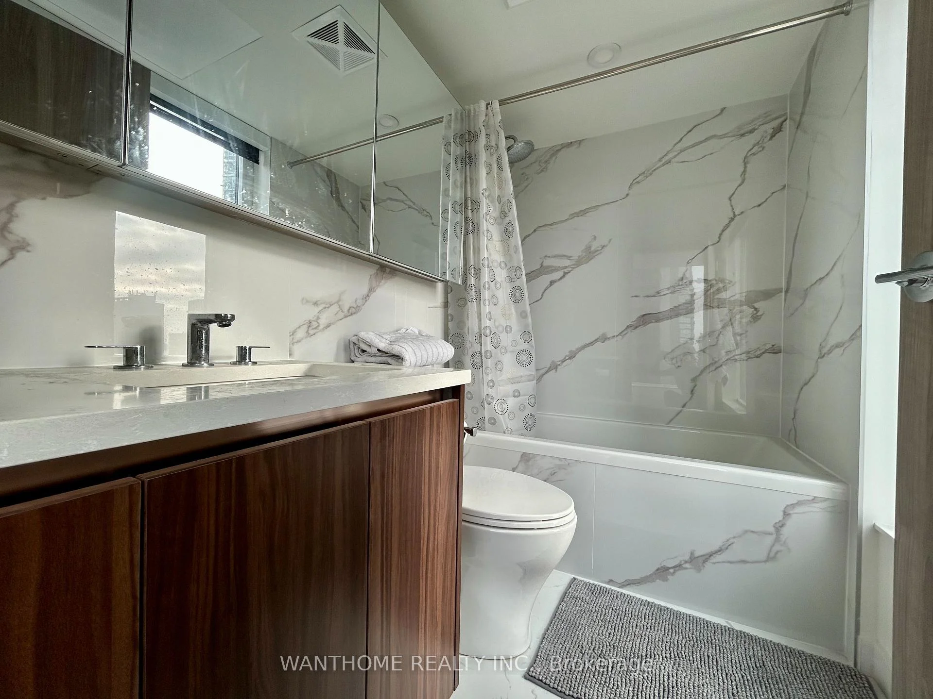 Photo 47 of Unit 921, 3 Concord Cityplace Way, Toronto, Waterfront Communities — HOMEH