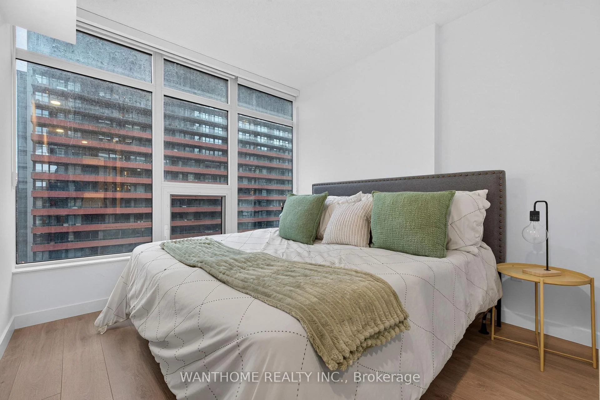 Photo 69 of Unit 921, 3 Concord Cityplace Way, Toronto, Waterfront Communities — HOMEH