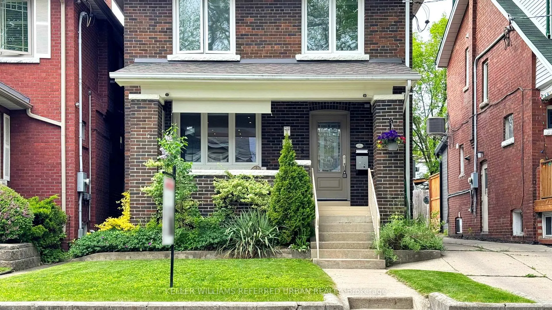 Photo 2 of 168 Wolverleigh Boulevard, Toronto, Danforth — HOMEH