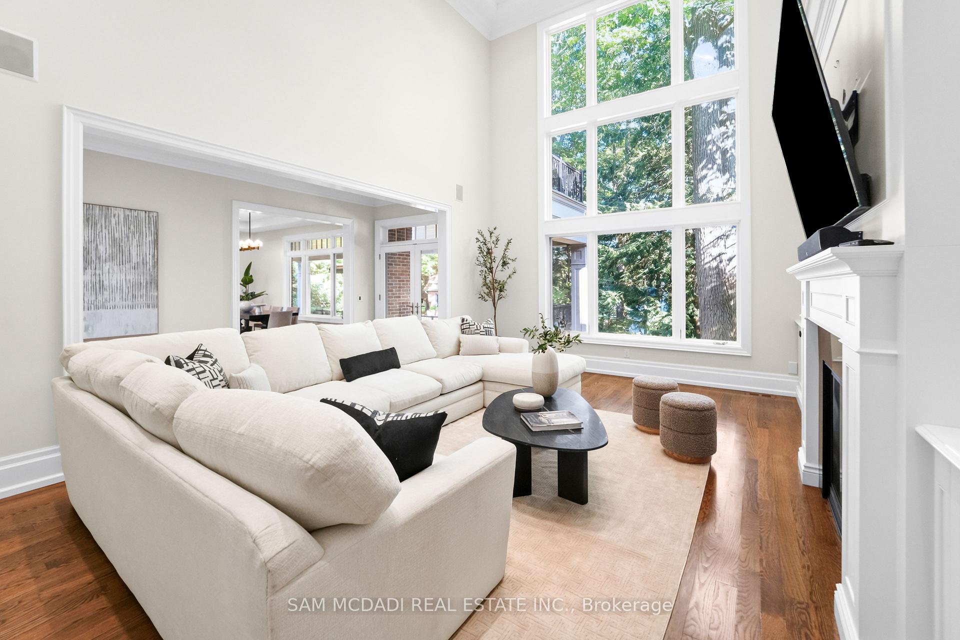 Photo 10 of 1578 Spring Road, Mississauga, Lorne Park — HOMEH
