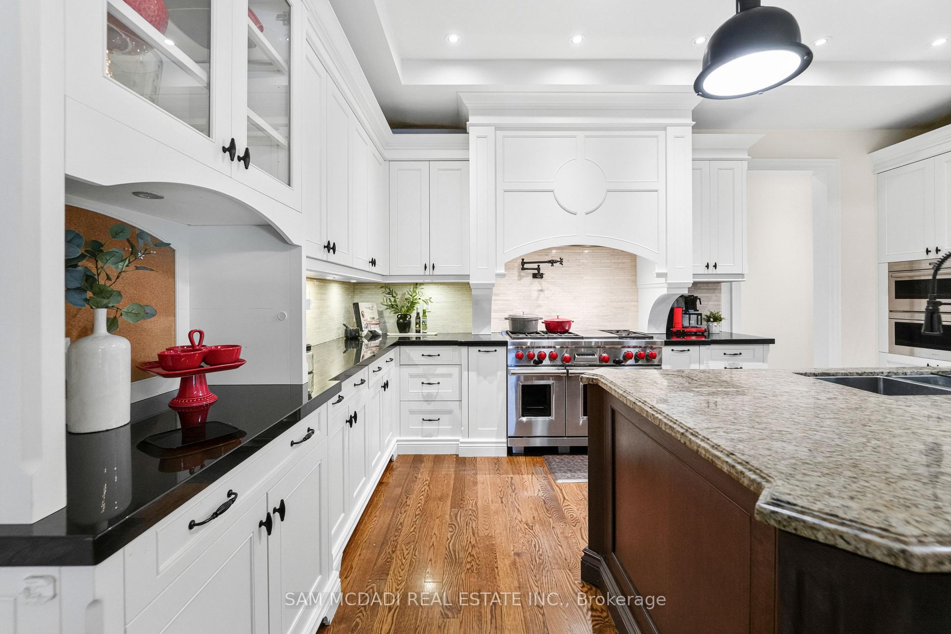 Photo 11 of 1578 Spring Road, Mississauga, Lorne Park — HOMEH