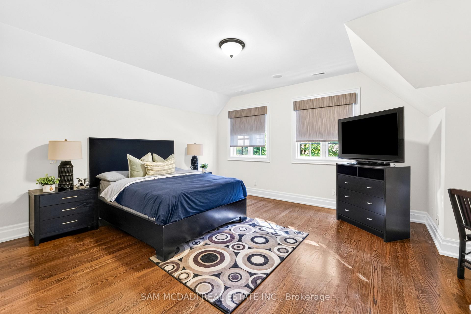 Photo 27 of 1578 Spring Road, Mississauga, Lorne Park — HOMEH