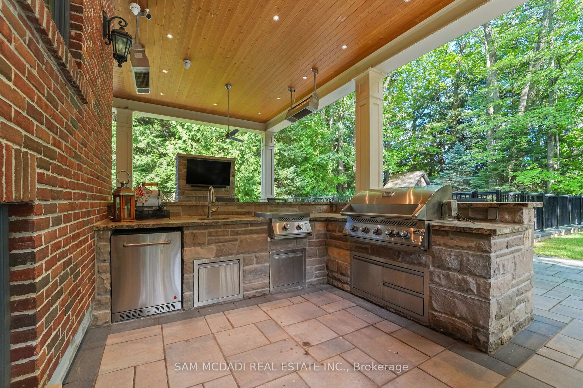 Photo 41 of 1578 Spring Road, Mississauga, Lorne Park — HOMEH