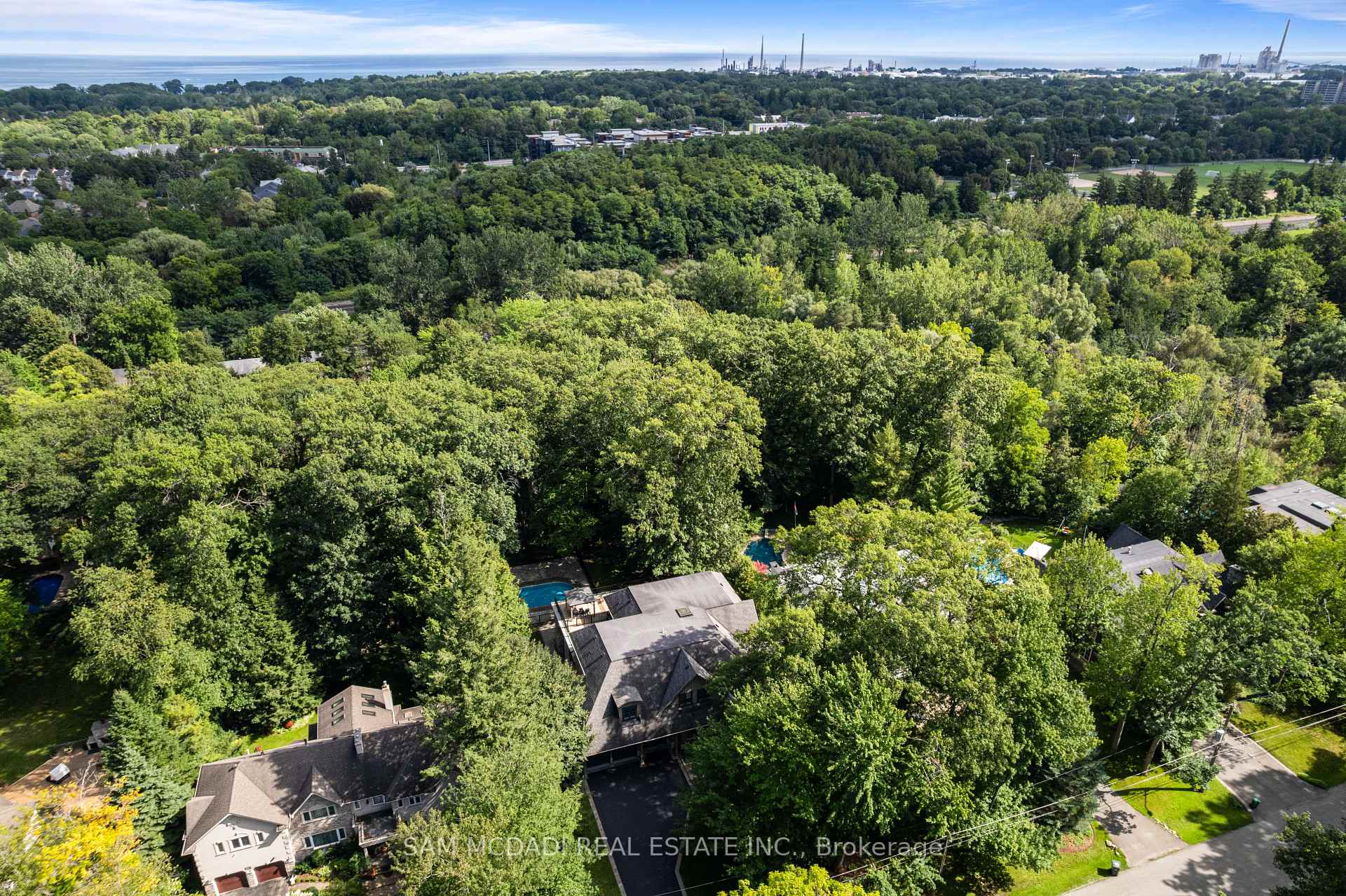 Photo 47 of 1578 Spring Road, Mississauga, Lorne Park — HOMEH