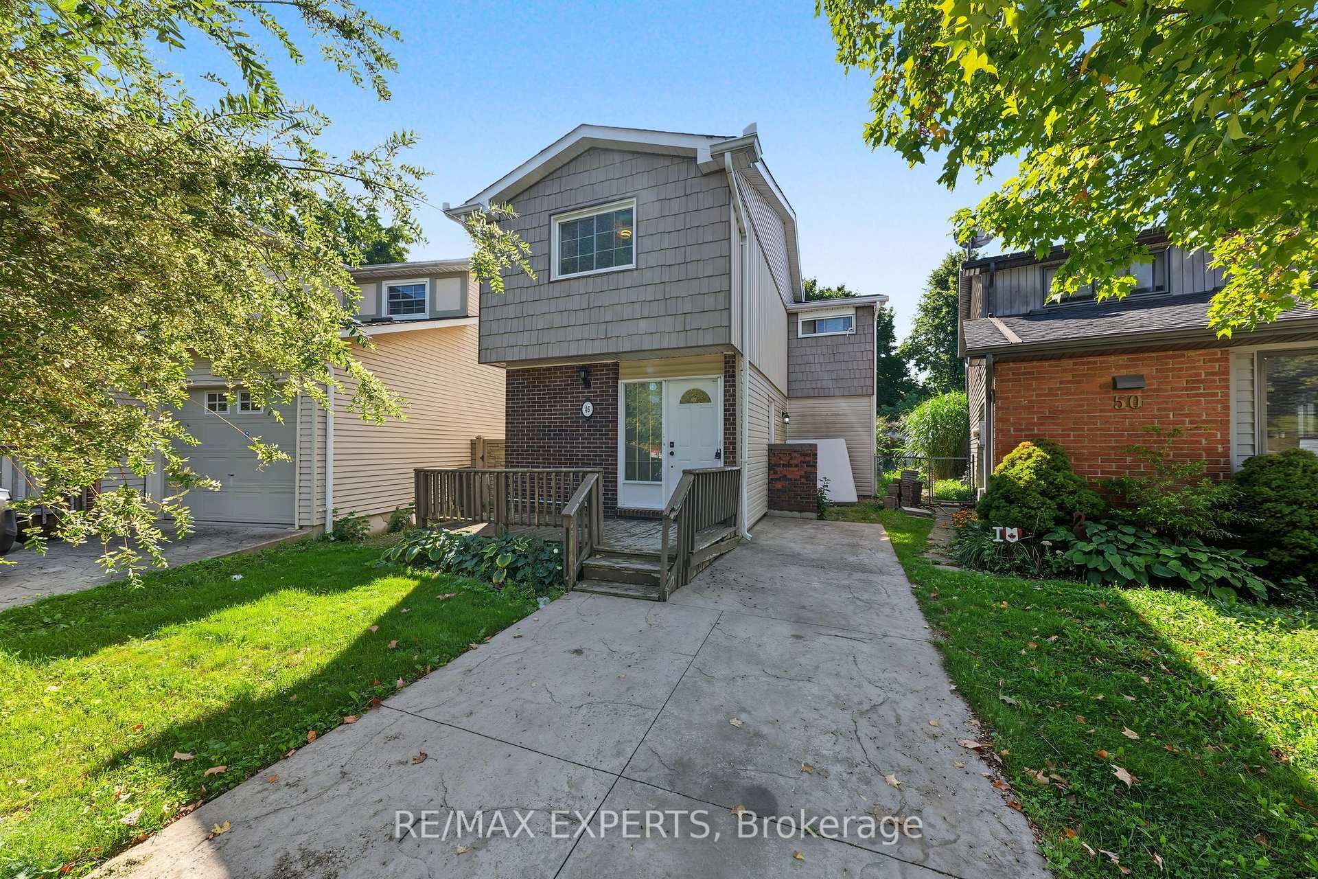 Photo 3 of 46 Olympic Crescent, London, North I — HOMEH