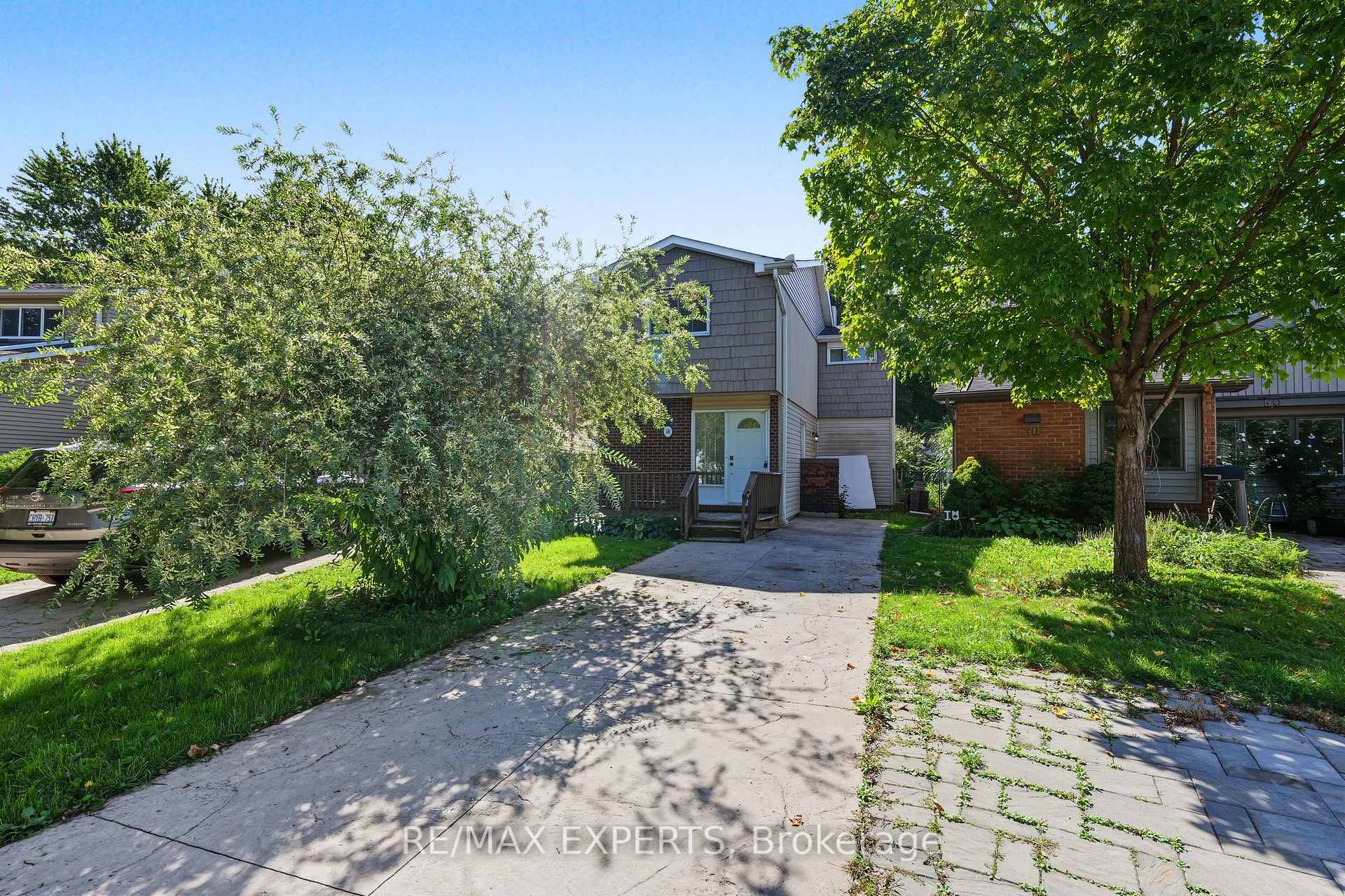 Photo 5 of 46 Olympic Crescent, London, North I — HOMEH
