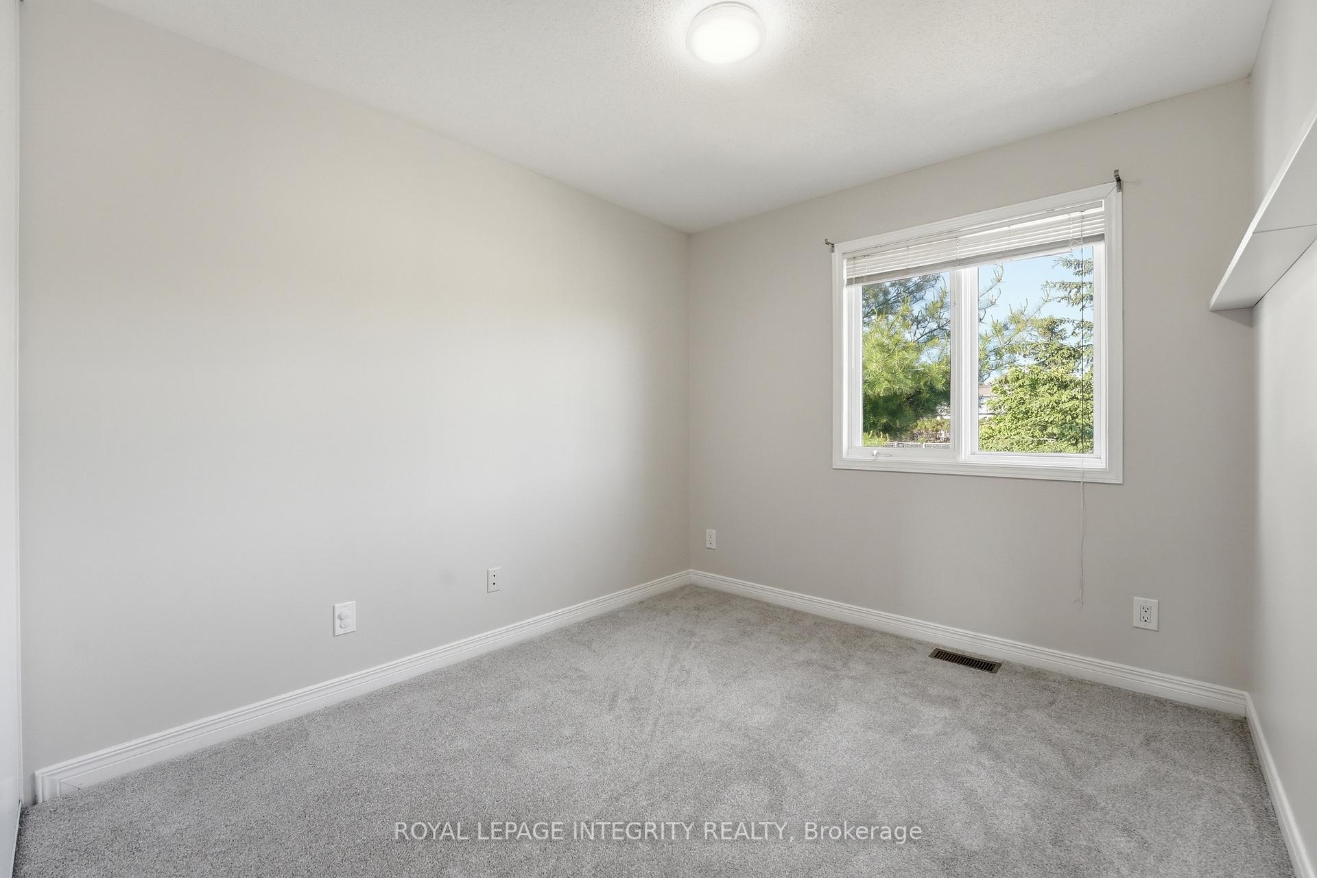 Photo 26 of 15 Halkirk Avenue, Ottawa, Kanata - Glencairn/Hazeldean — HOMEH