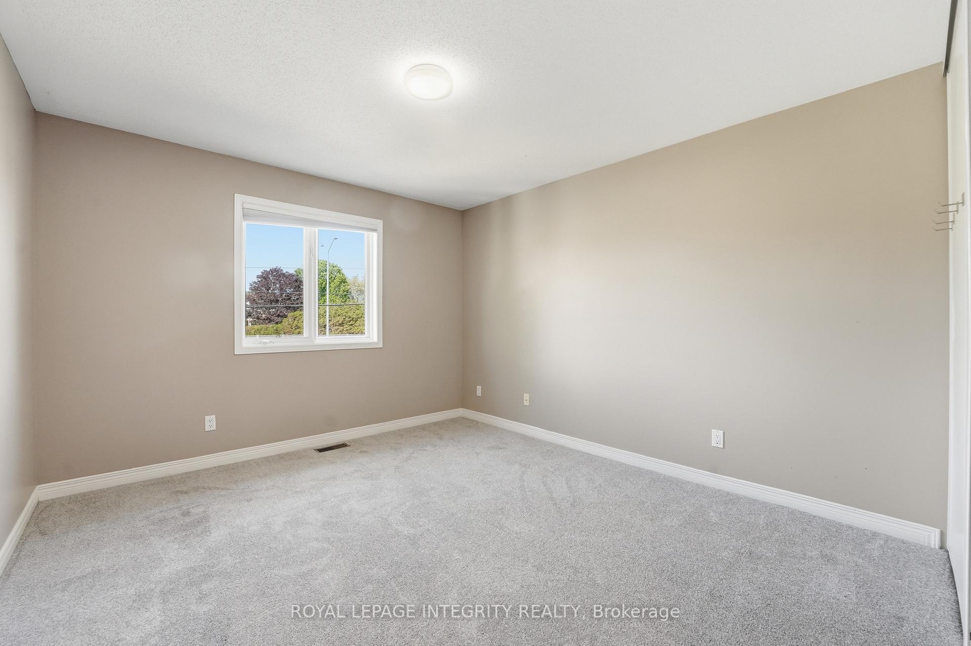 Photo 27 of 15 Halkirk Avenue, Ottawa, Kanata - Glencairn/Hazeldean — HOMEH