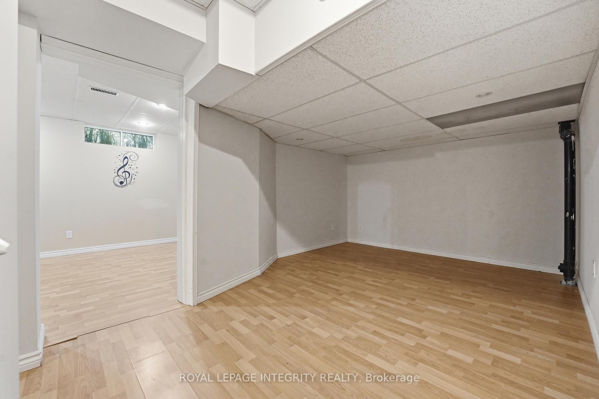 Photo 29 of 15 Halkirk Avenue, Ottawa, Kanata - Glencairn/Hazeldean — HOMEH