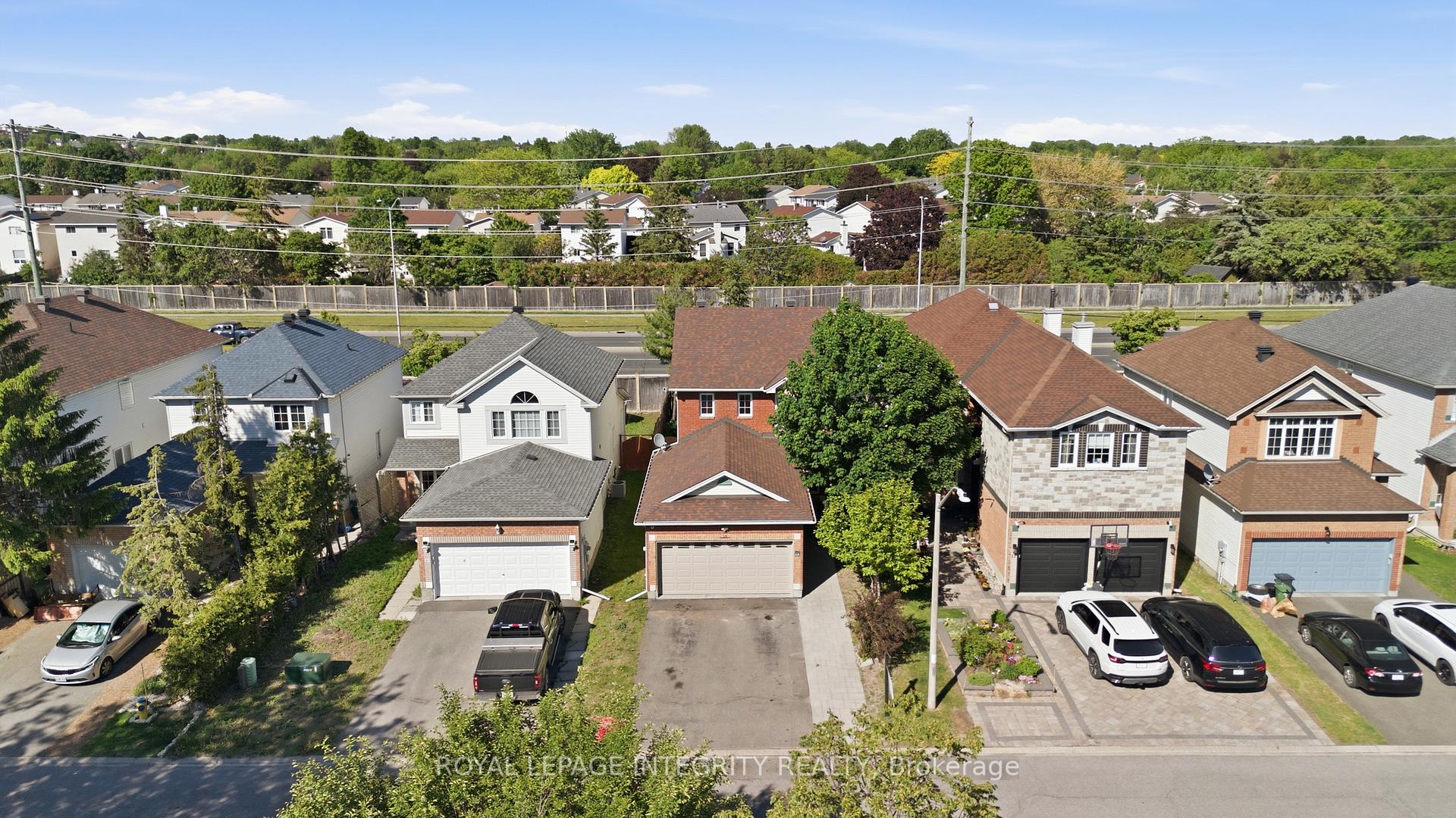 Photo 35 of 15 Halkirk Avenue, Ottawa, Kanata - Glencairn/Hazeldean — HOMEH