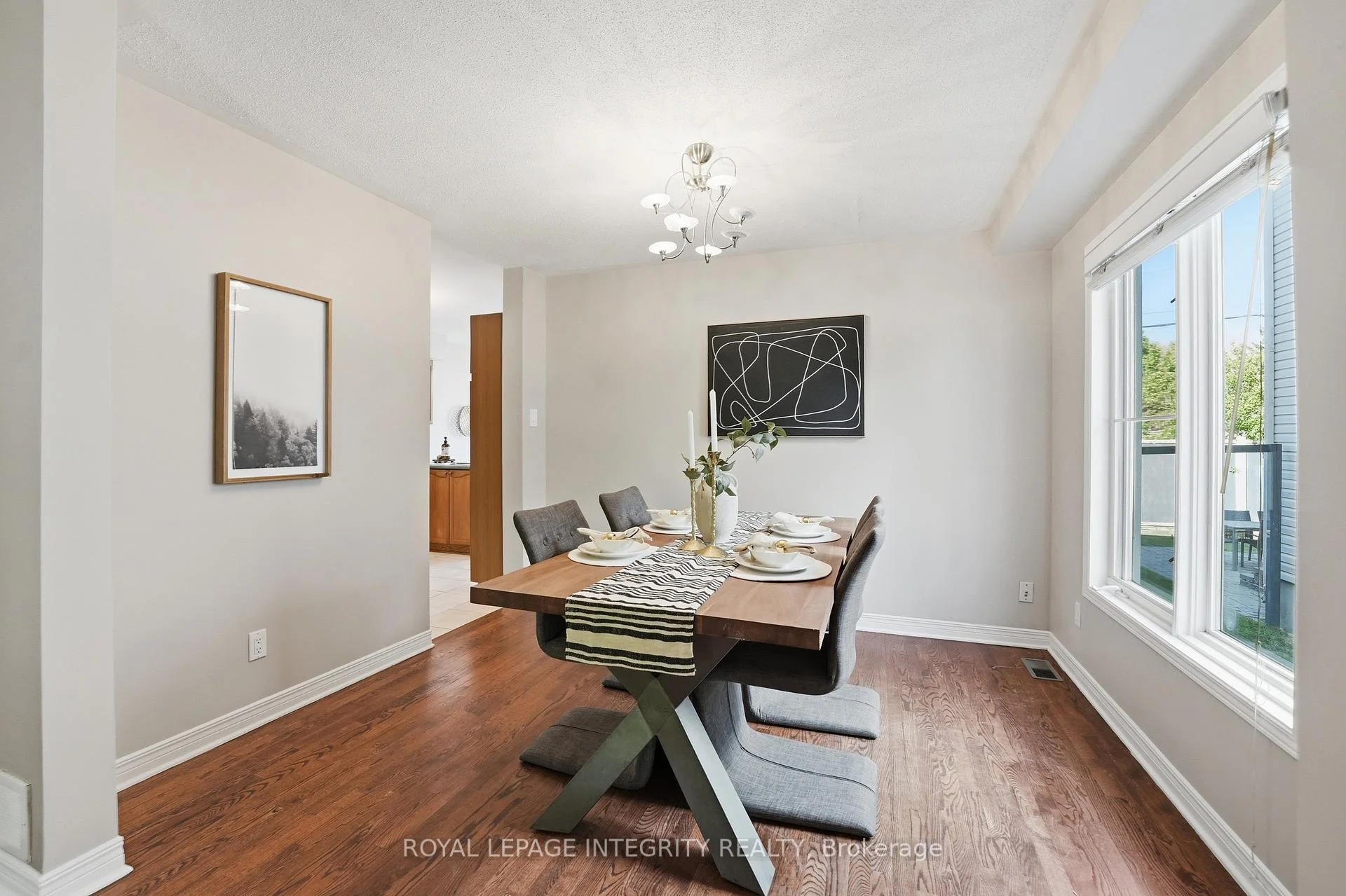Photo 8 of 15 Halkirk Avenue, Ottawa, Kanata - Glencairn/Hazeldean — HOMEH