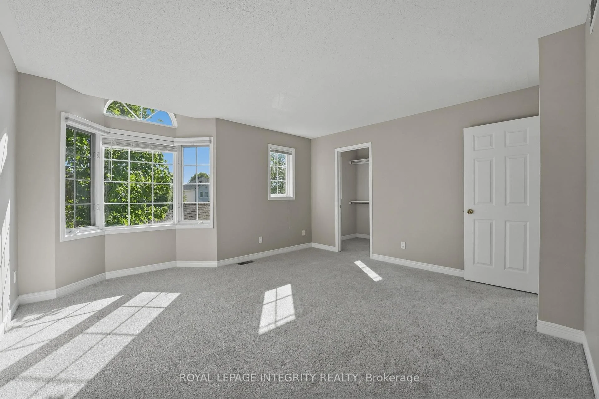 Photo 22 of 15 Halkirk Avenue, Ottawa, Kanata - Glencairn/Hazeldean — HOMEH