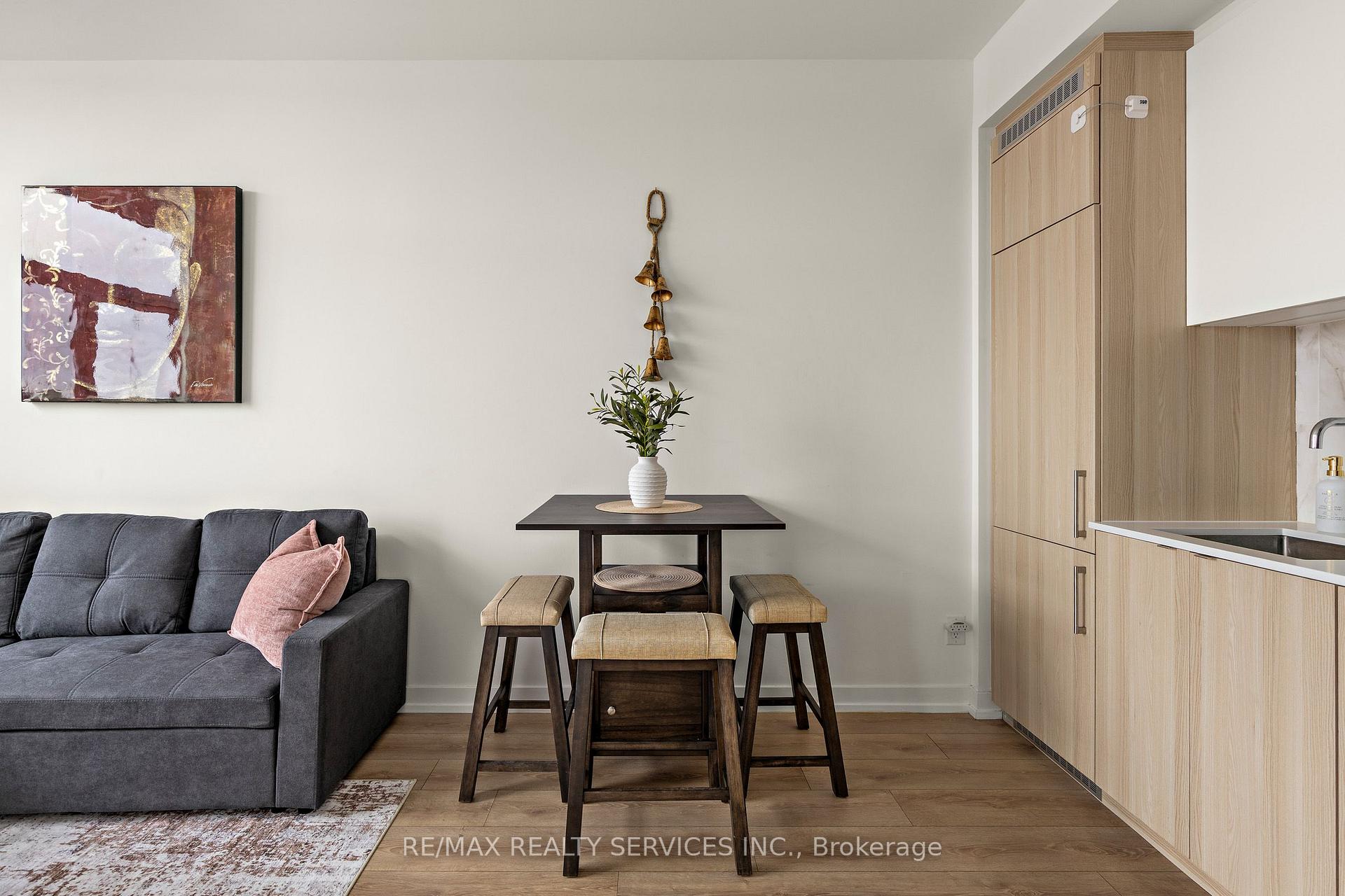 Photo 24 of Unit 708, 500 Dupont Street, Toronto, The Annex — HOMEH