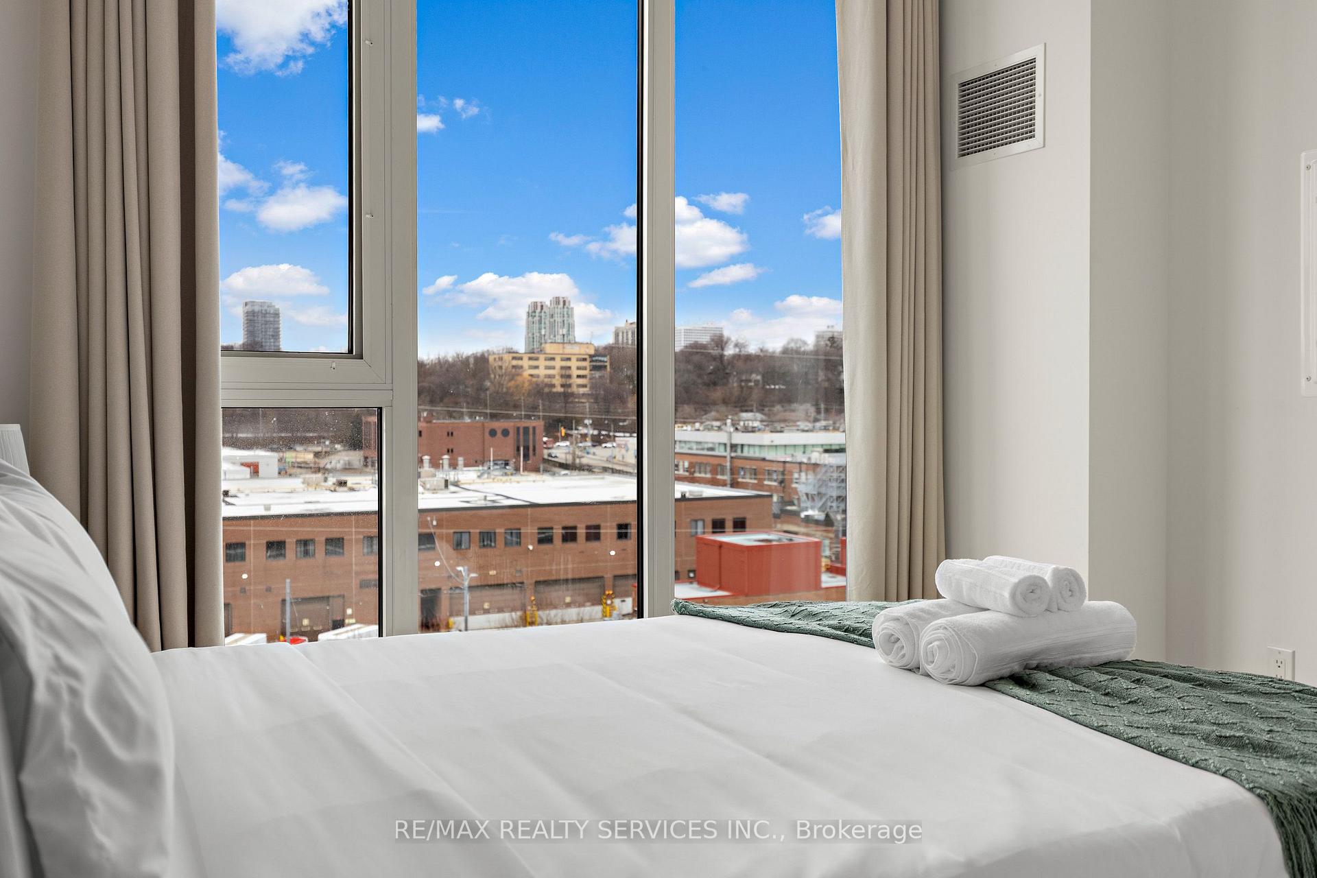 Photo 27 of Unit 708, 500 Dupont Street, Toronto, The Annex — HOMEH