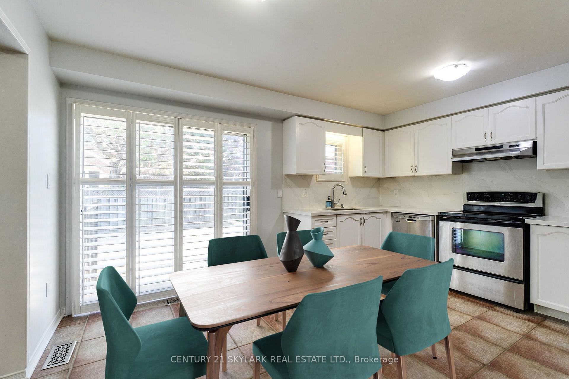 Photo 20 of 3841 Periwinkle Crescent, Mississauga, Lisgar — HOMEH