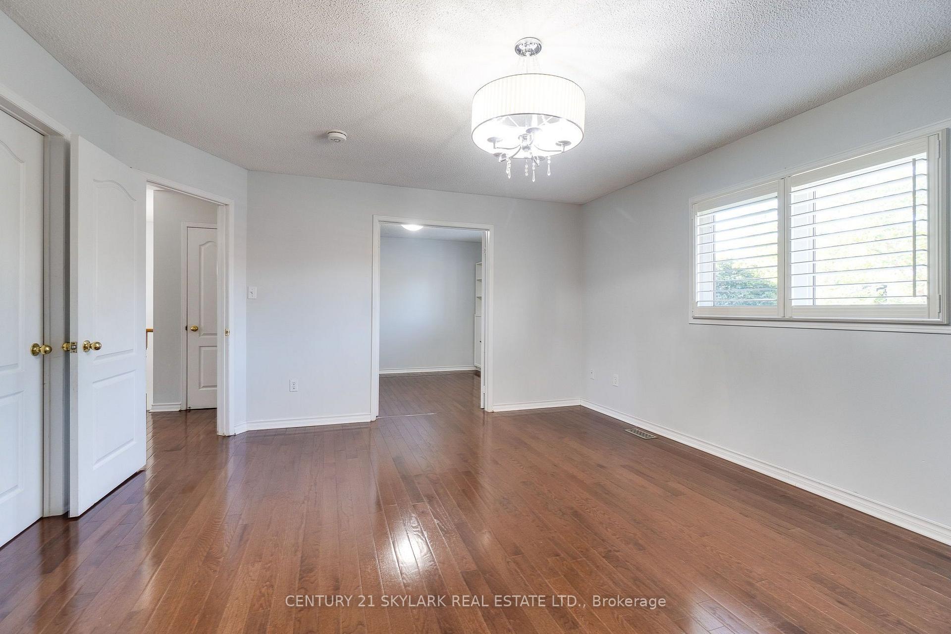 Photo 32 of 3841 Periwinkle Crescent, Mississauga, Lisgar — HOMEH