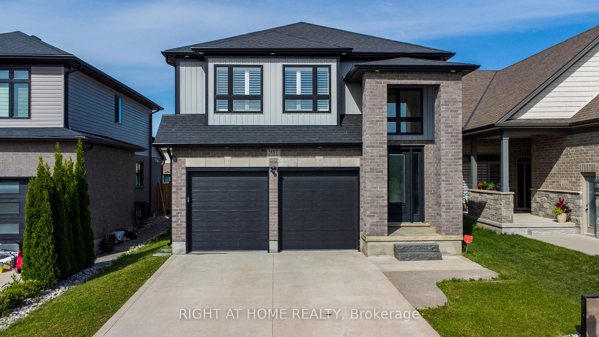 Photo of 937 Lennon Way