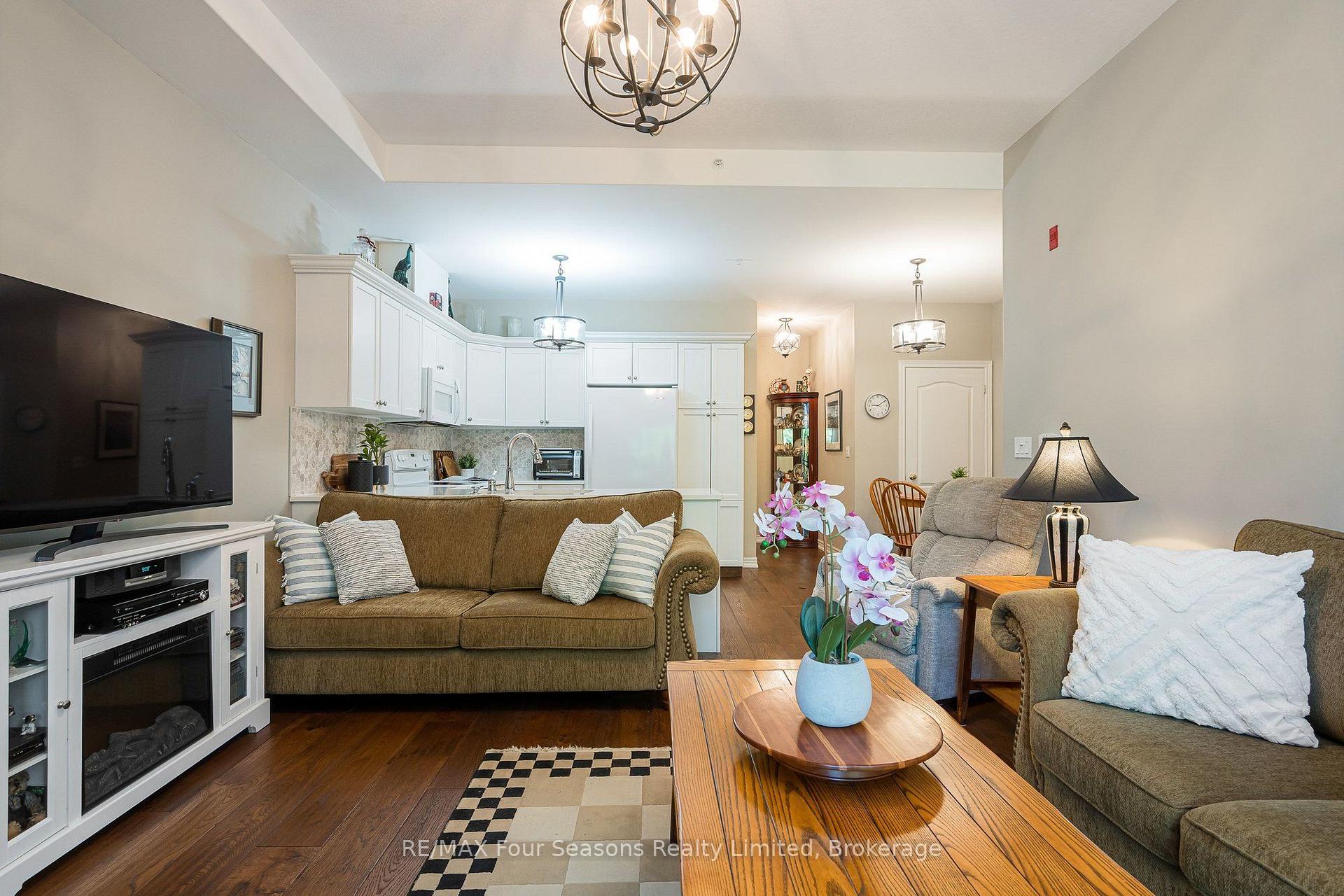 Photo 9 of Unit 109, 1 Chamberlain Crescent, Collingwood — HOMEH