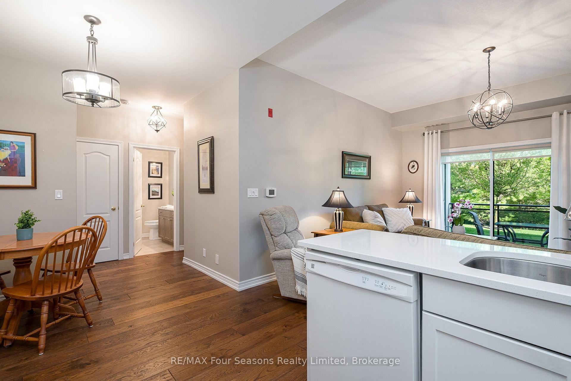 Photo 10 of Unit 109, 1 Chamberlain Crescent, Collingwood — HOMEH