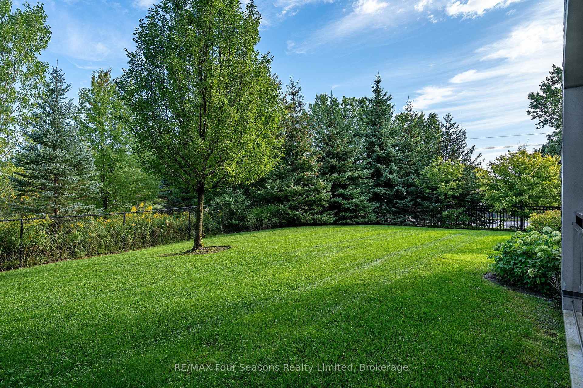 Photo 21 of Unit 109, 1 Chamberlain Crescent, Collingwood — HOMEH