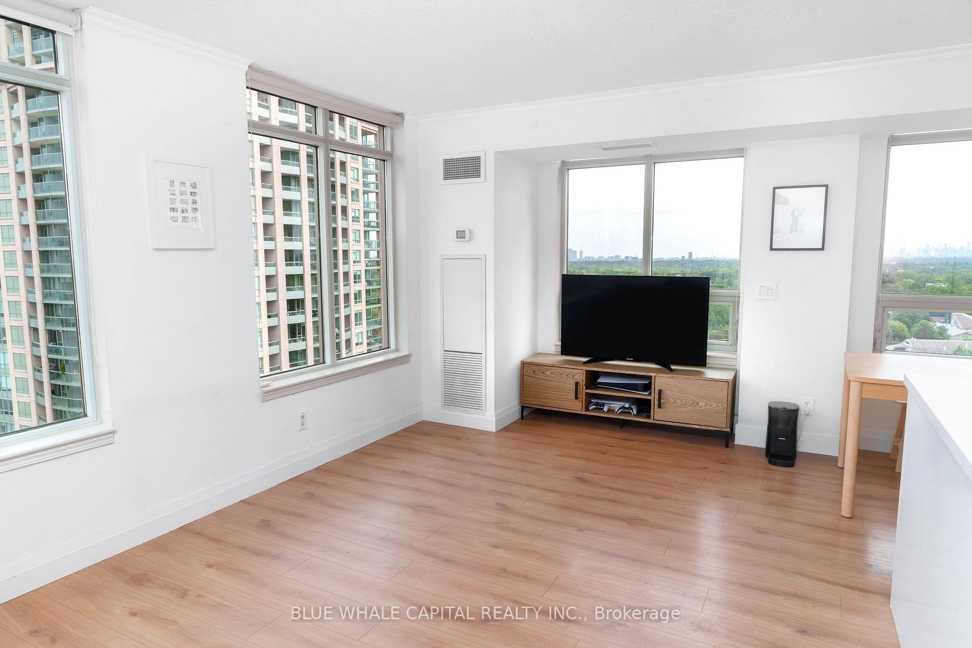 Photo 19 of Unit 1707, 18 Kenaston Gardens, North York, Bayview Village — HOMEH