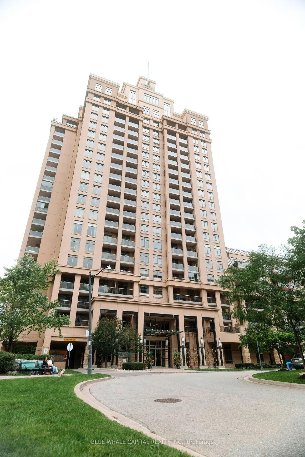 Photo 3 of Unit 1707, 18 Kenaston Gardens, North York, Bayview Village — HOMEH