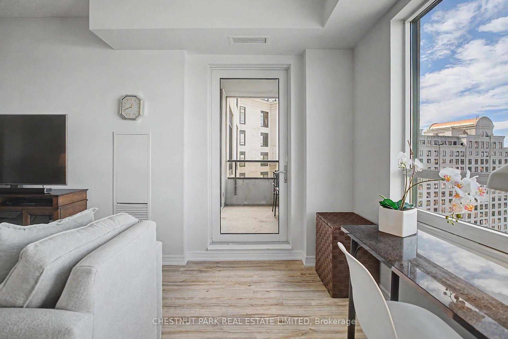 Photo 15 of Unit 1503, 9255 Jane Street, Vaughan, Maple — HOMEH