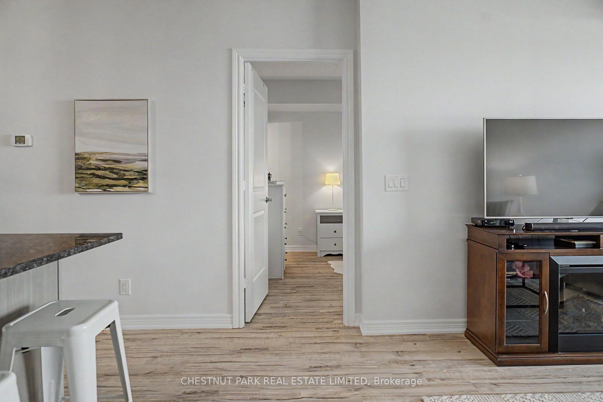 Photo 21 of Unit 1503, 9255 Jane Street, Vaughan, Maple — HOMEH