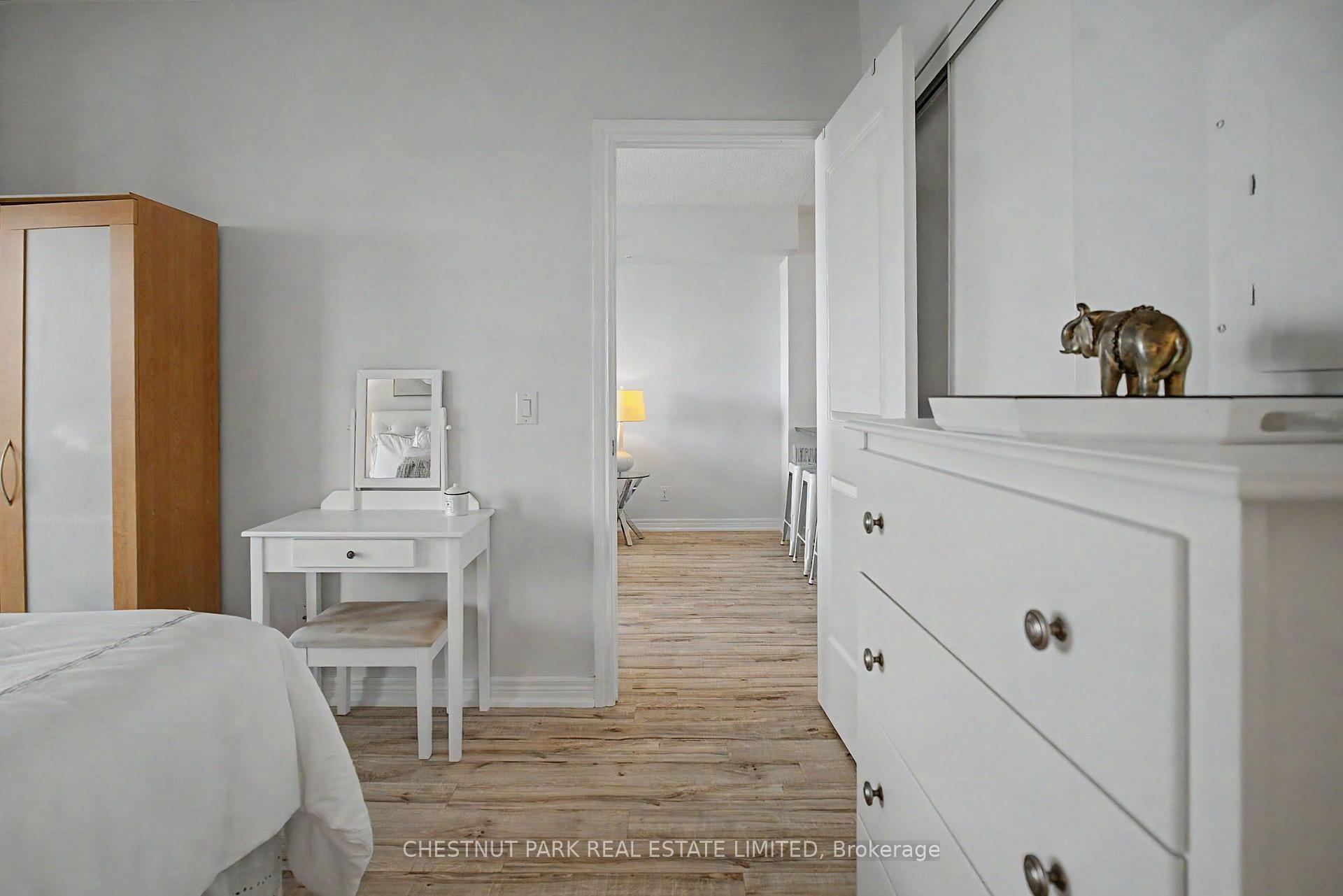 Photo 26 of Unit 1503, 9255 Jane Street, Vaughan, Maple — HOMEH