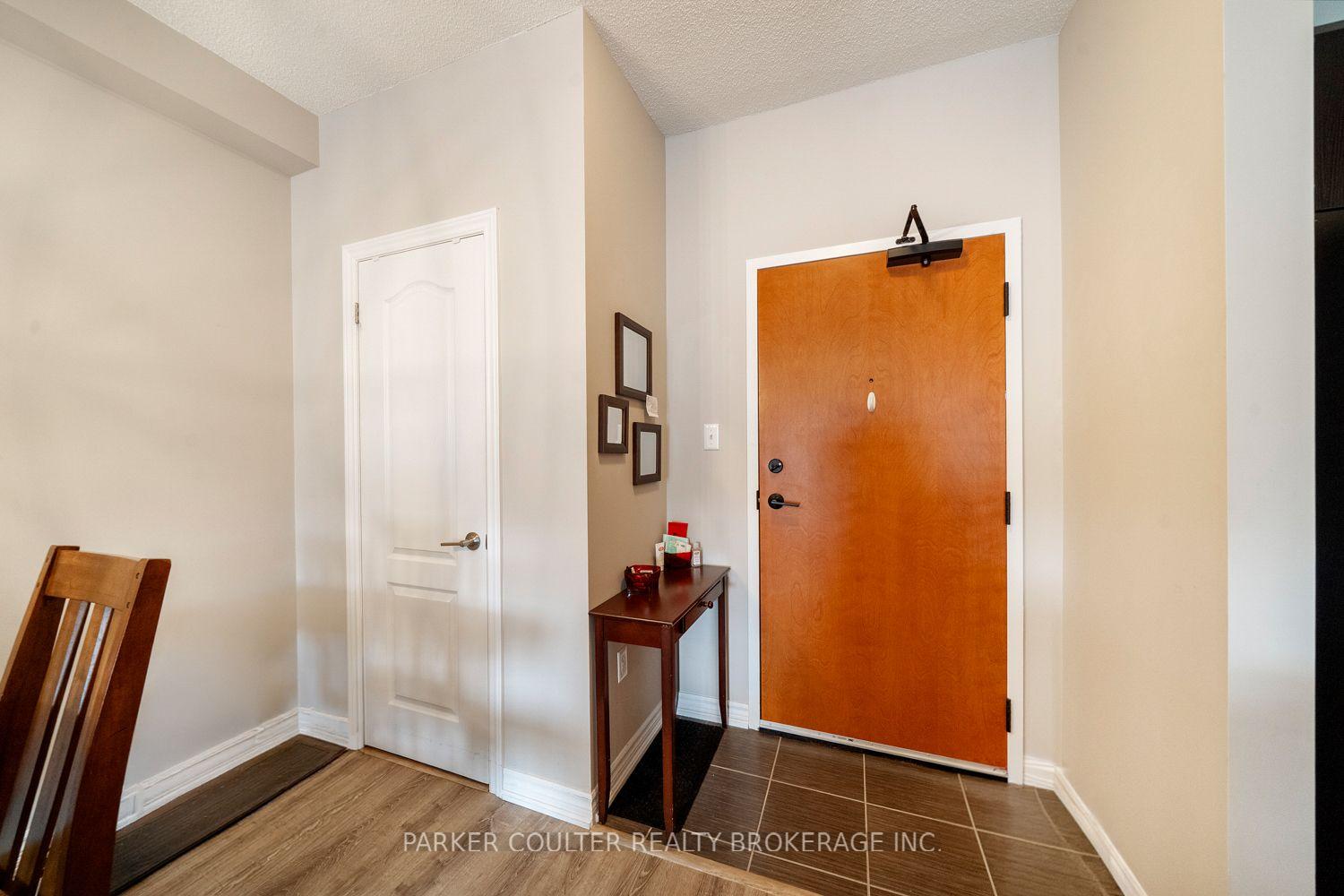 Photo 3 of Unit 316, 720 Yonge Street, Barrie, Painswick South — HOMEH