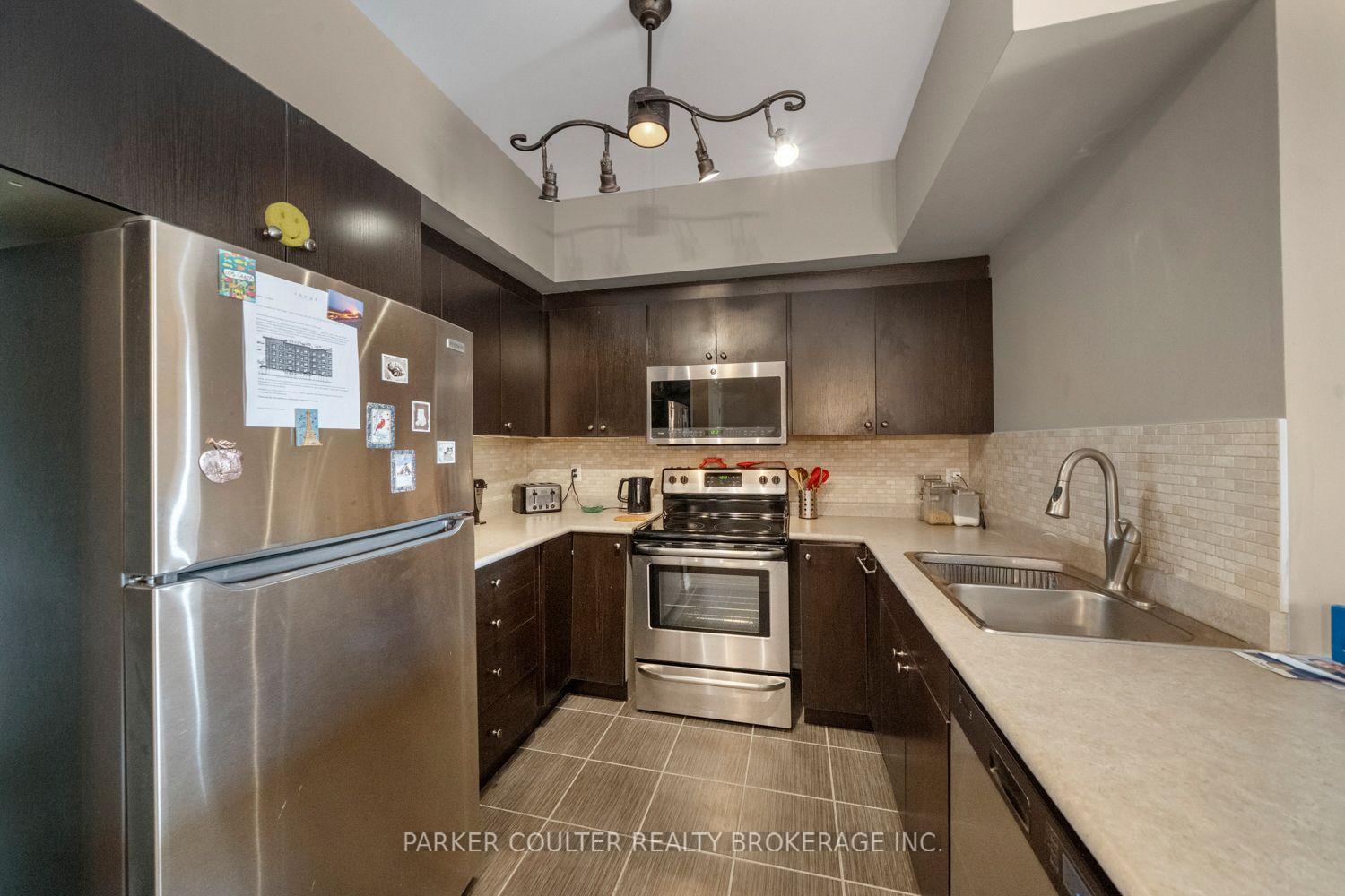 Photo 9 of Unit 316, 720 Yonge Street, Barrie, Painswick South — HOMEH