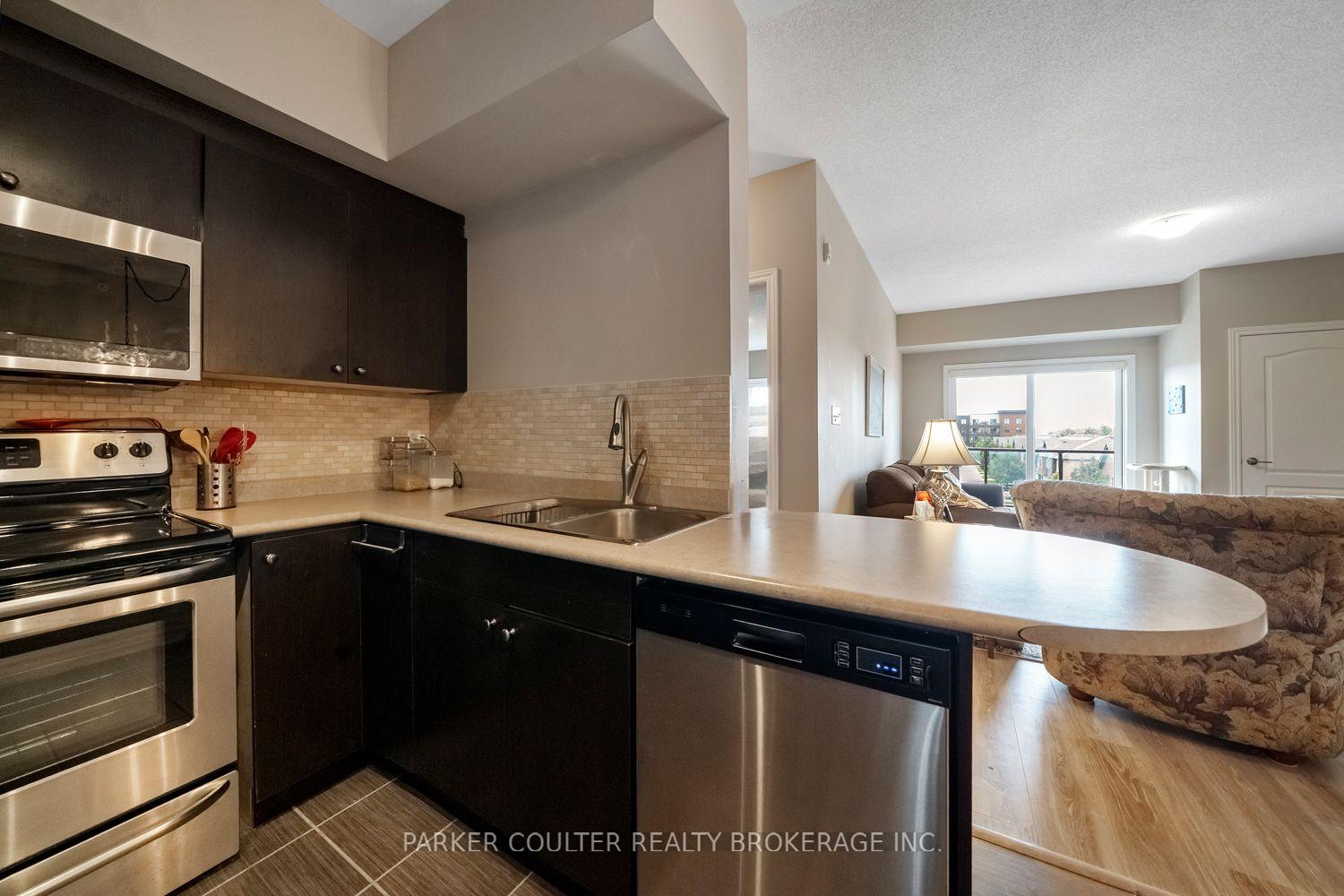Photo 11 of Unit 316, 720 Yonge Street, Barrie, Painswick South — HOMEH