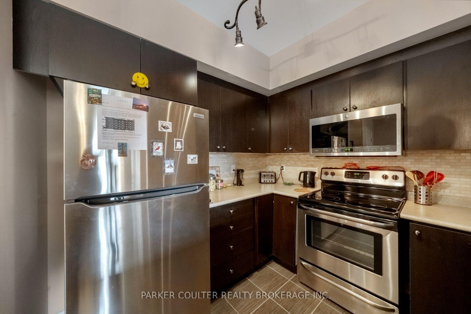 Photo 10 of Unit 316, 720 Yonge Street, Barrie, Painswick South — HOMEH