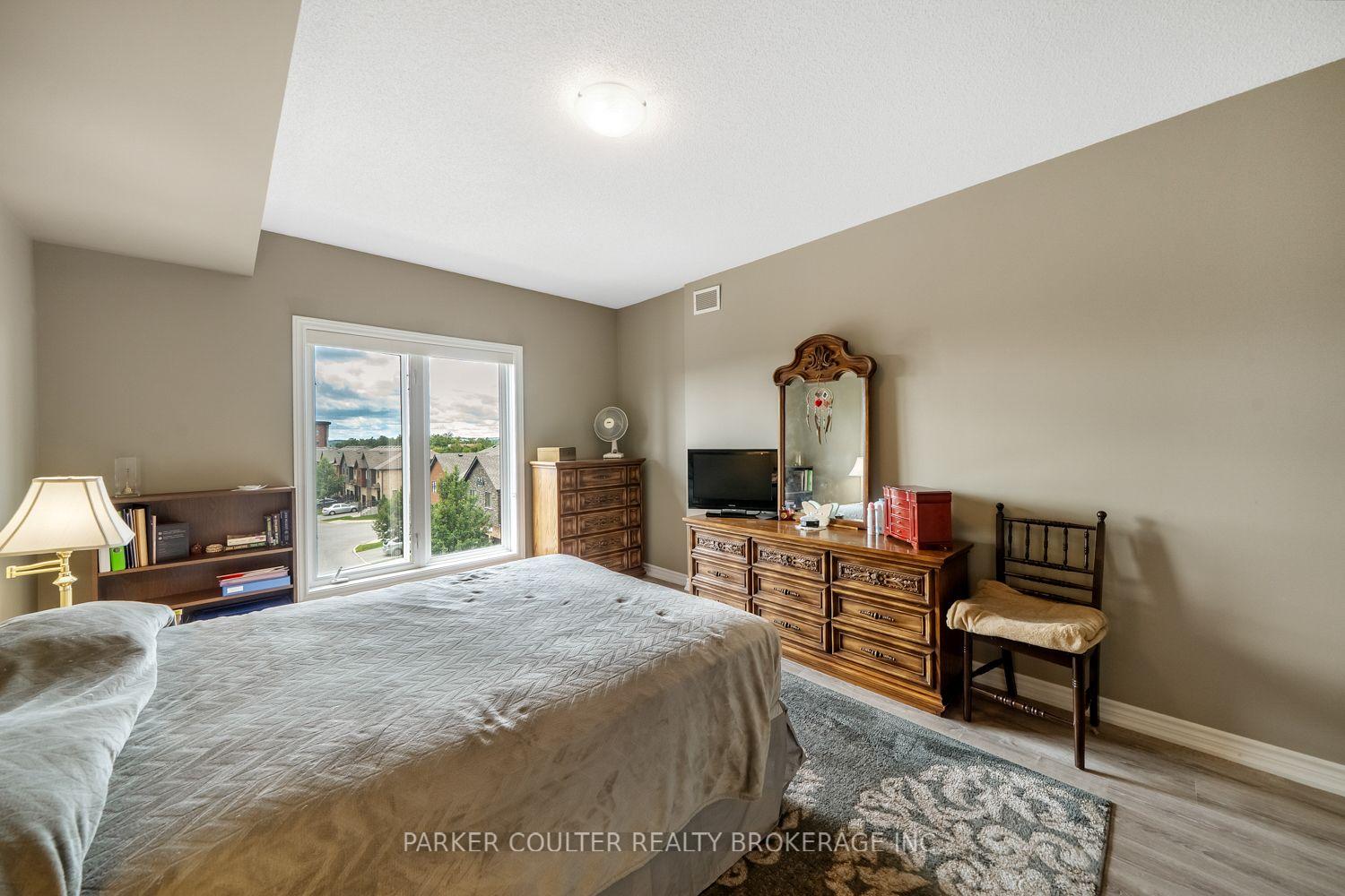 Photo 18 of Unit 316, 720 Yonge Street, Barrie, Painswick South — HOMEH