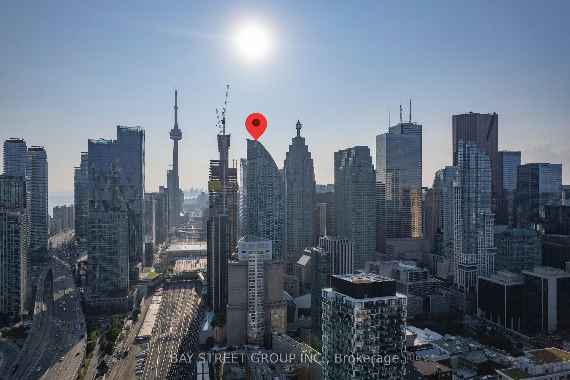 Photo 2 of Unit 5403, 8 The Esplanade, Toronto, Waterfront Communities — HOMEH