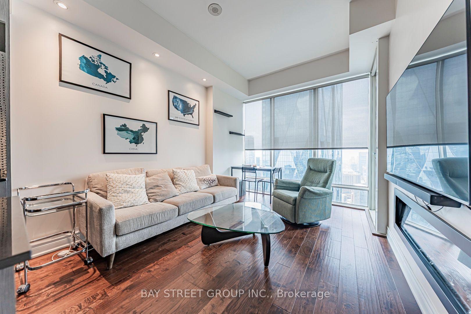 Photo 18 of Unit 5403, 8 The Esplanade, Toronto, Waterfront Communities — HOMEH