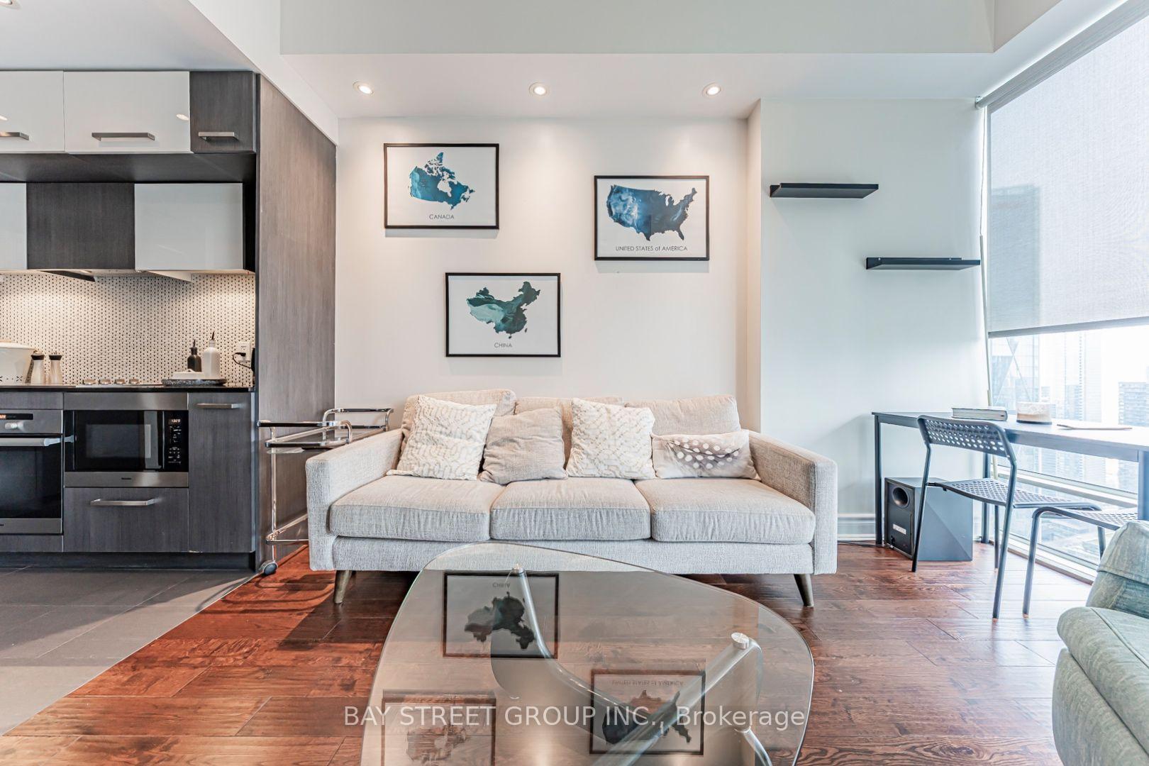 Photo 19 of Unit 5403, 8 The Esplanade, Toronto, Waterfront Communities — HOMEH
