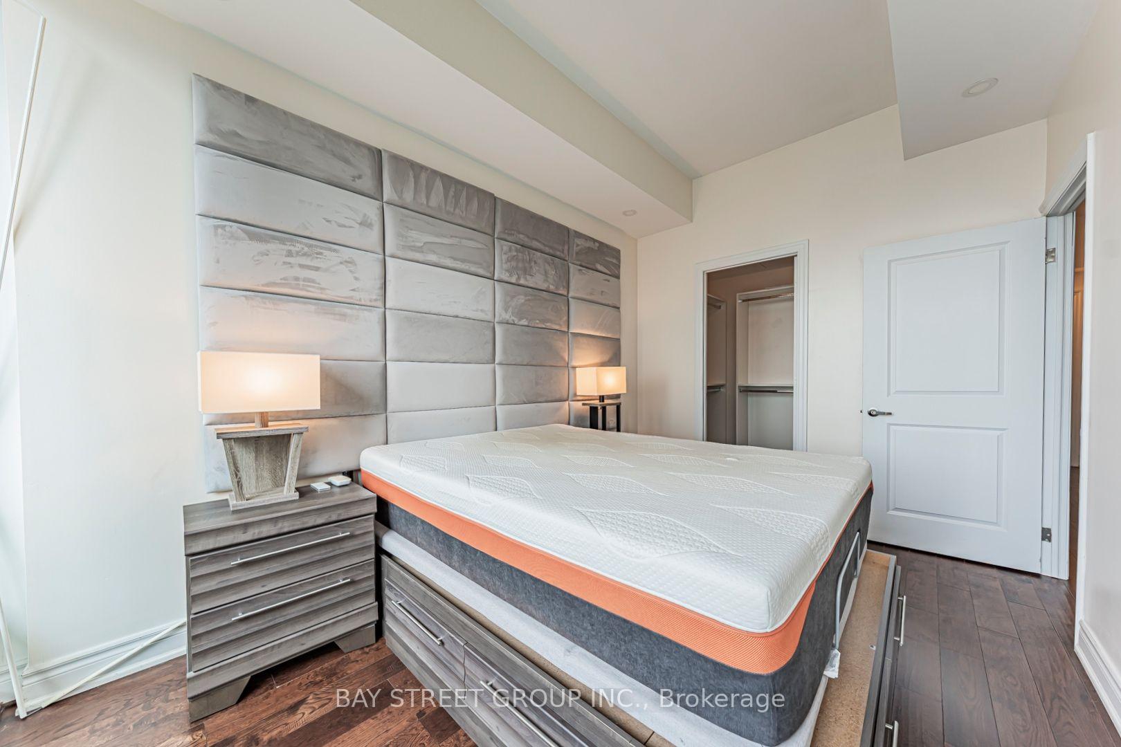 Photo 25 of Unit 5403, 8 The Esplanade, Toronto, Waterfront Communities — HOMEH