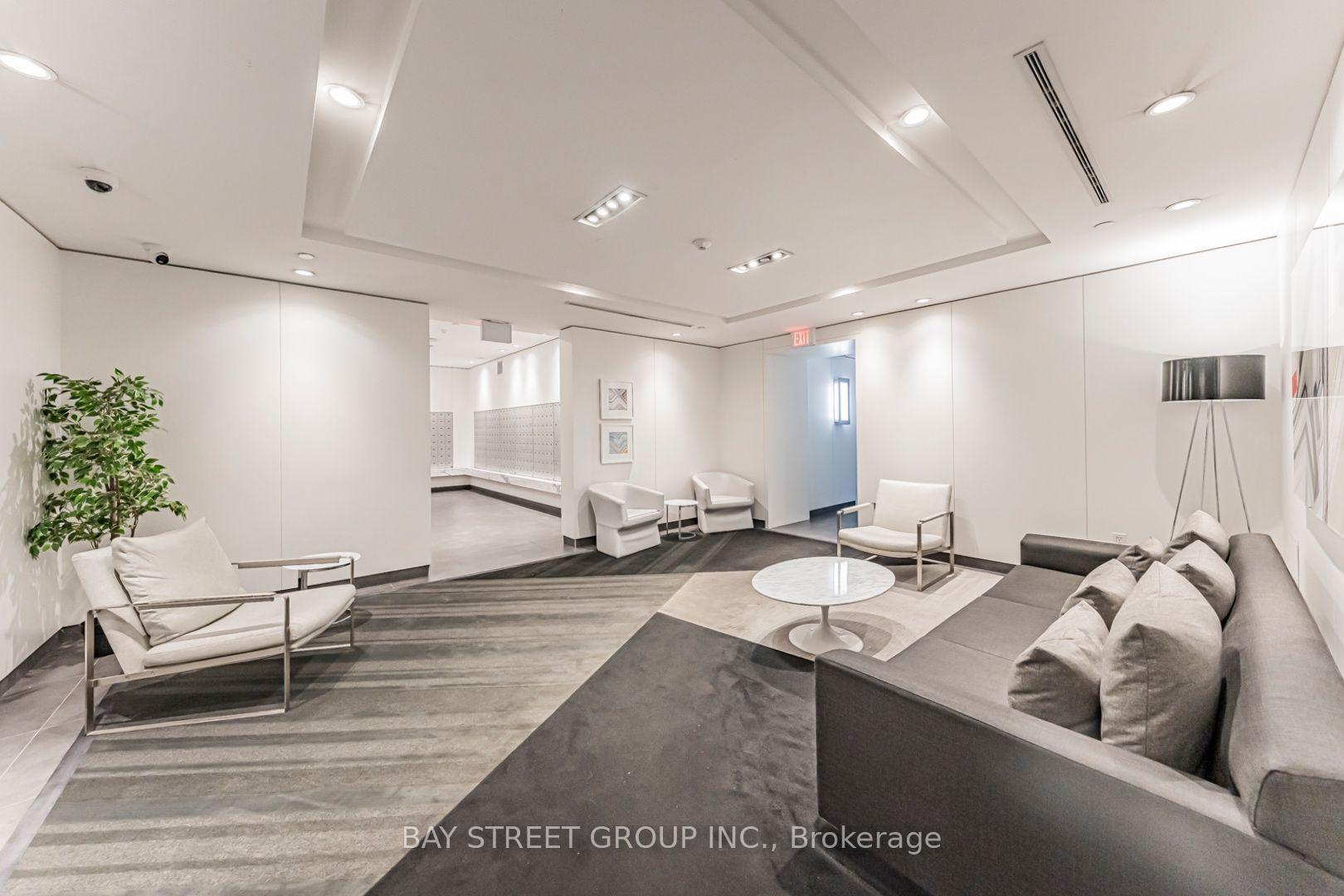 Photo 33 of Unit 5403, 8 The Esplanade, Toronto, Waterfront Communities — HOMEH